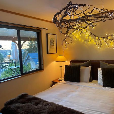 The Embassy B&B Queenstown Zewnętrze zdjęcie