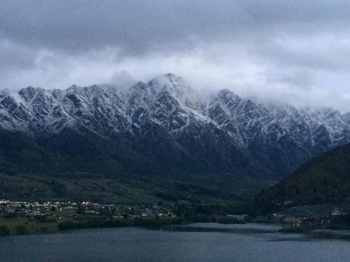 The Embassy B&B Queenstown Zewnętrze zdjęcie