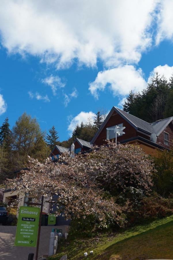 The Embassy B&B Queenstown Zewnętrze zdjęcie